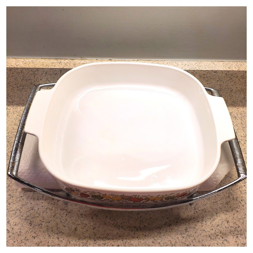 Corning Ware Casserole Dish Spice of Life A-10-B White Excellent Chrome Cradle - Picture 2 of 10
